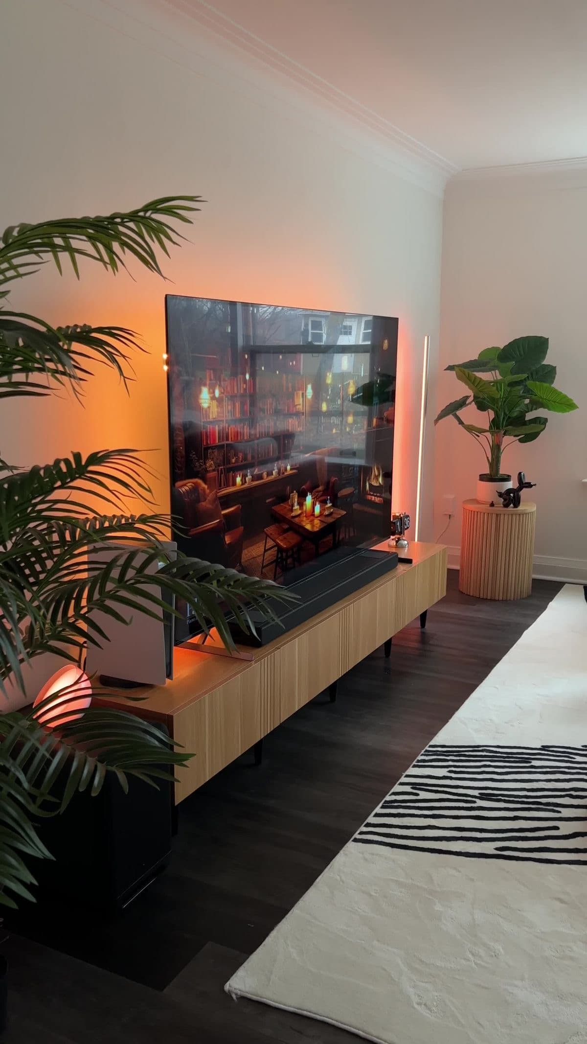 Aureum TV Stand - View 3